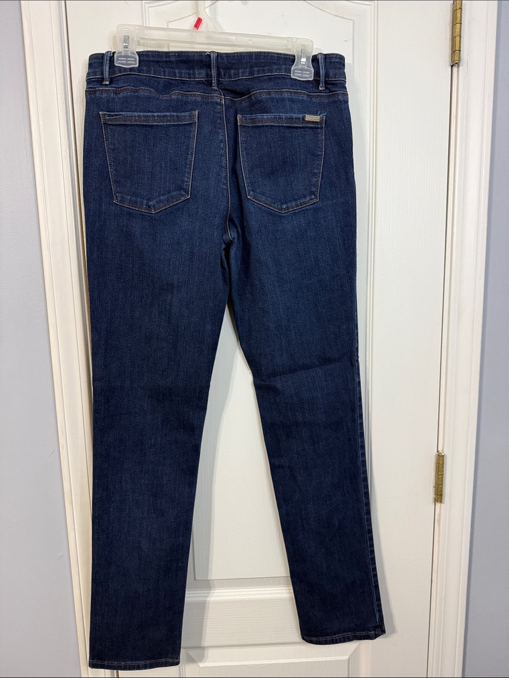 White House Black Market Dark Wash The Slim Straight Leg Jeans Size 8